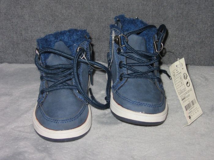 chaussure bébé garçon neuve taille 19 - photo numéro 2