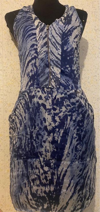 Robe ikks soie bleu motif 36