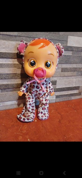 Poupée Cry babies Léa le leopard