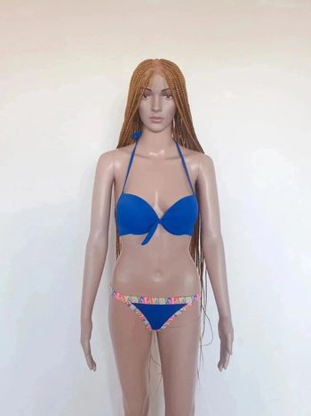 Magnifique maillot de bain bleu roi