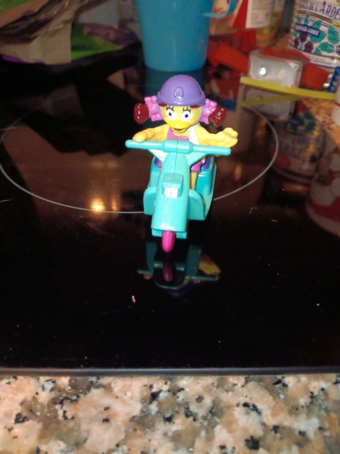 Jouet Macdonald birdy et son scooter 1992