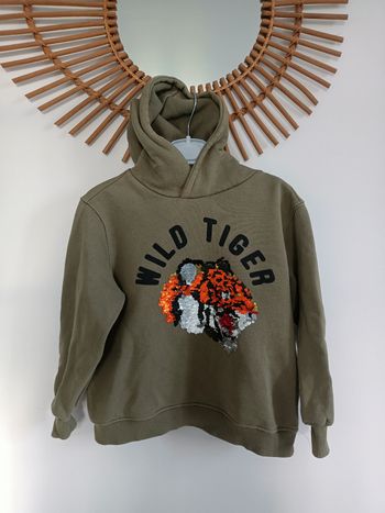 Sweat kaki wild tiger Zara 9ans