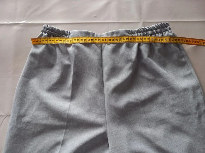 Pantacourt taille 46/48 - photo numéro 5