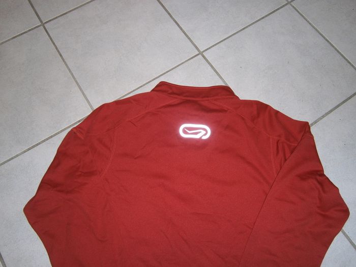 Tee-shirt ML sport rouge DECATHLON Taille S - photo numéro 8