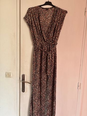 Robe léopard noir orange