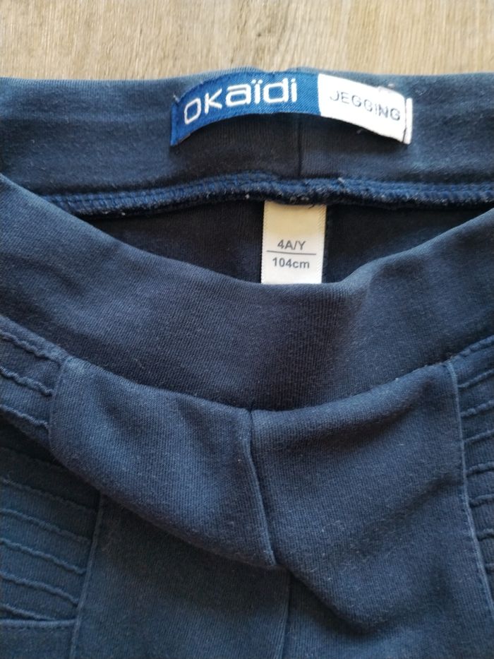 Lot de 3 pantalons 4 ans - photo numéro 3