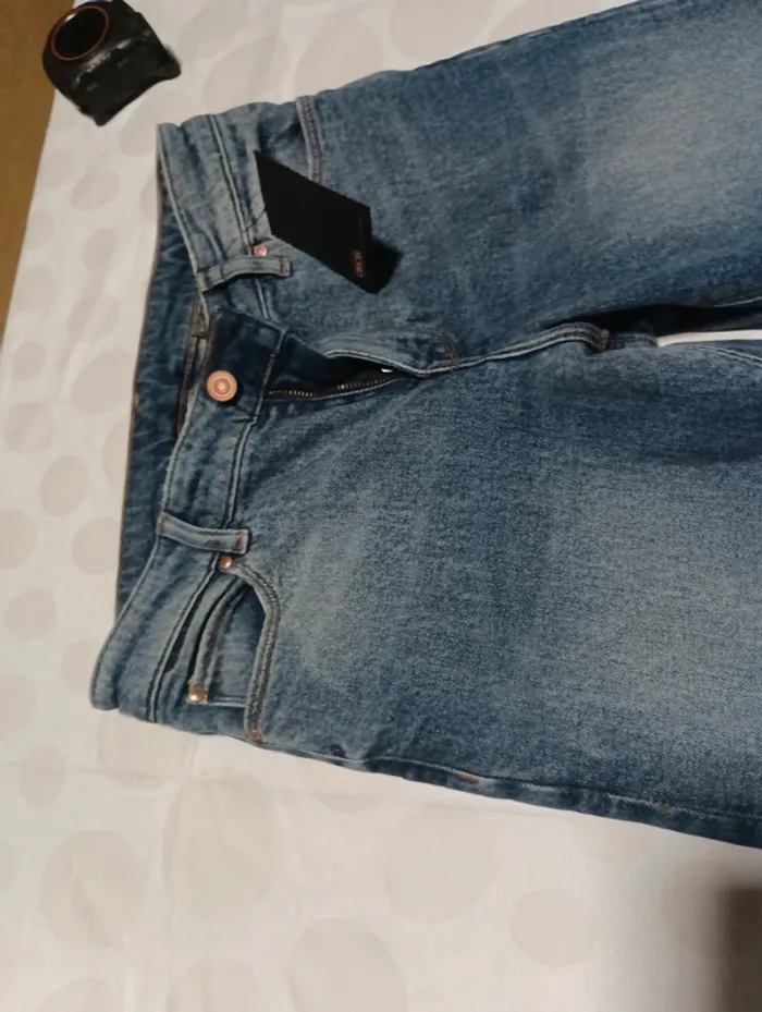 Pantalon jeans  femme Asos taille 38  jeans court coupe légèrement skinny neuf - photo numéro 5