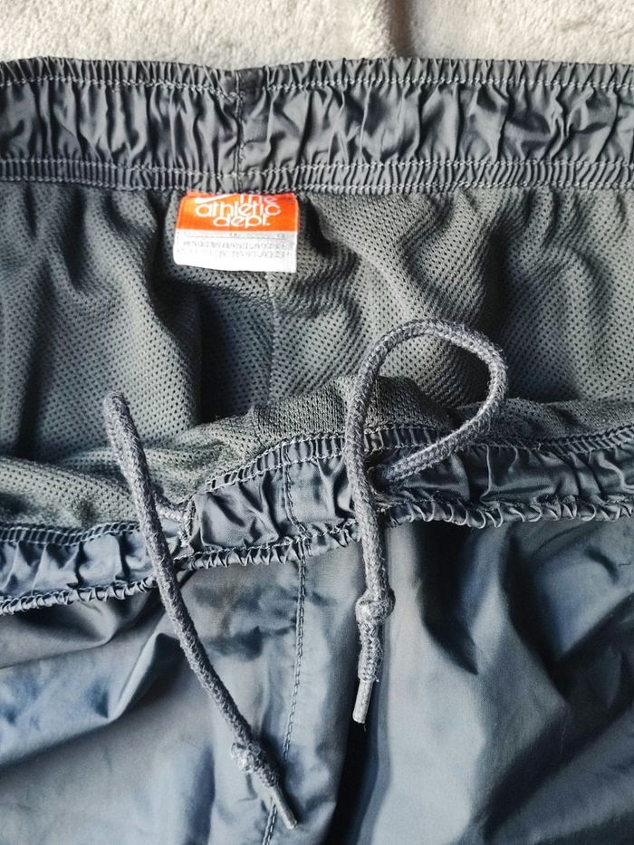 Jogging Nike gris anthracite logo brodé taille L Athletic Dept - photo numéro 2