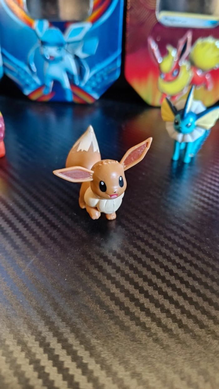 Lot figurine pokémon evolie - photo numéro 3