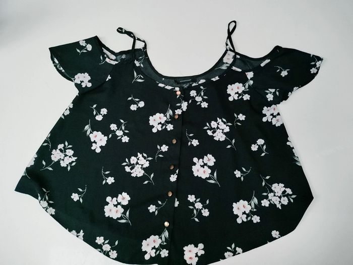 Blouse légère noire Fleurie 42
