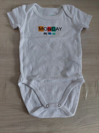Bodys manches courtes 3 mois 