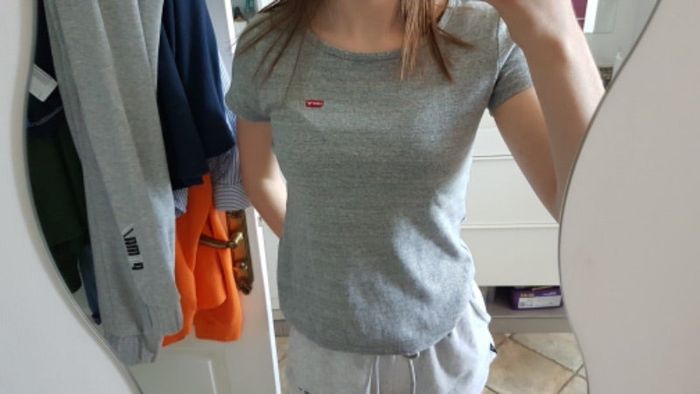 T-shirt manches courtes gris femme
