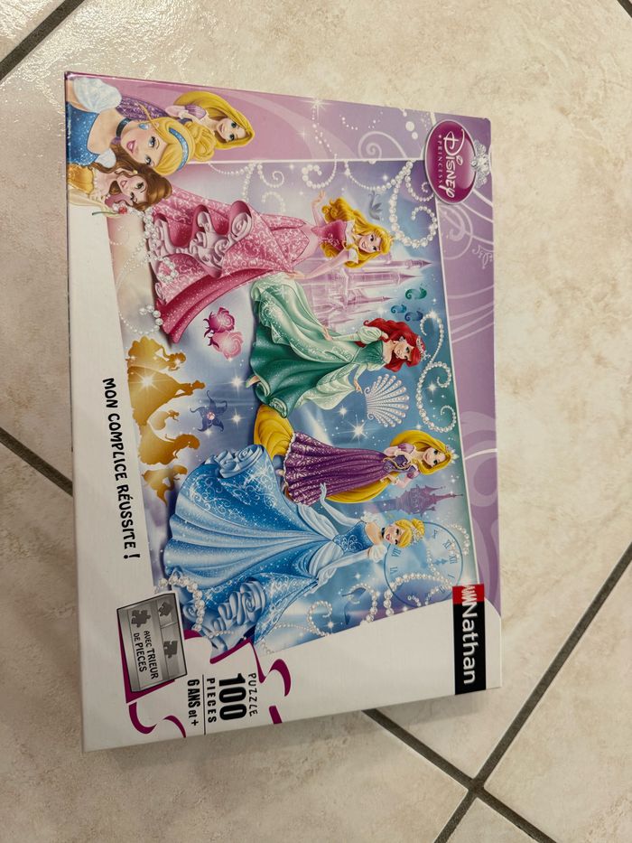 Lot 3 puzzles 100 pièces