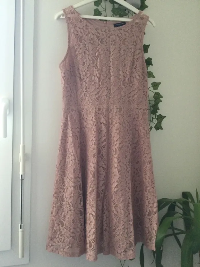 Robe rose clair neuve T38