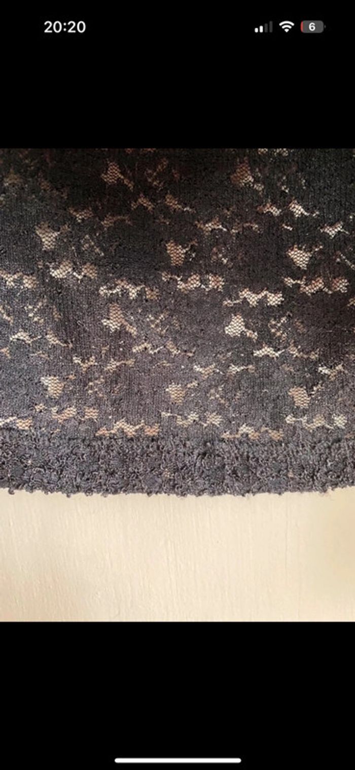 Haut noir dentelle - photo numéro 3