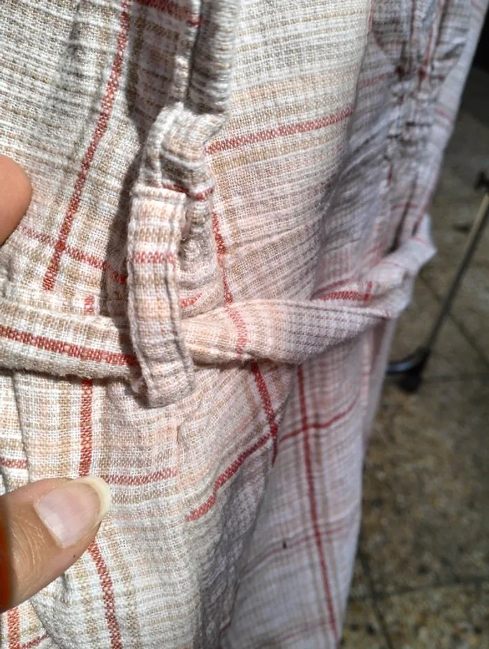 Robe courte à carreaux boutonnée - photo numéro 5