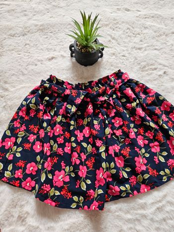 Jupe courte fleuri multicolore - 6 ans