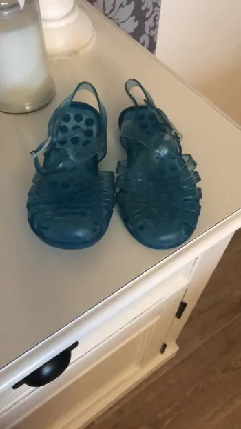 Chaussure d eau pour enfant