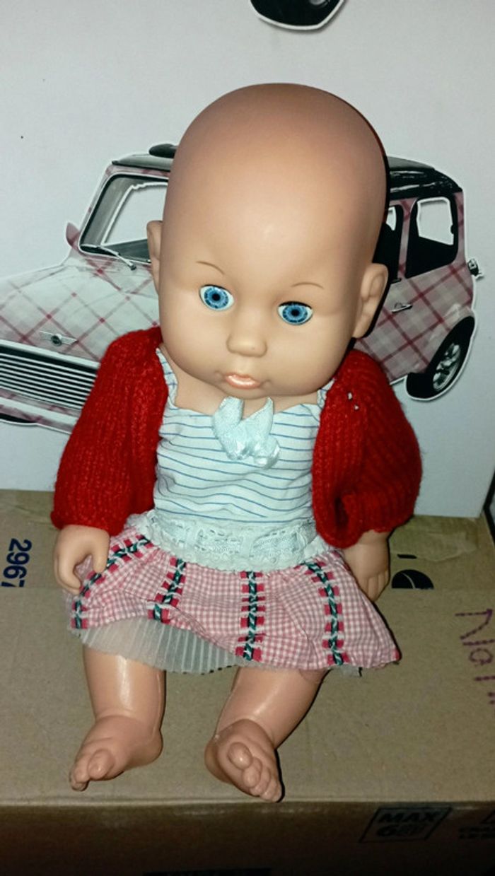 Poupon habillé - photo numéro 4