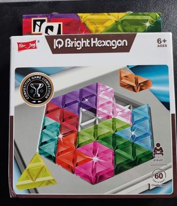 Jeu IQ hexagone