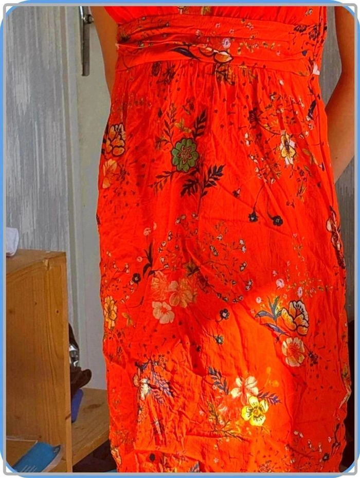 Robe taille 34 marque nafnaf - photo numéro 2