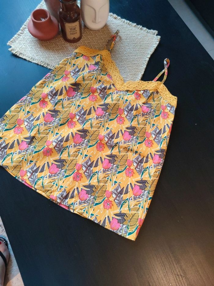 Débardeur jaune moutarde