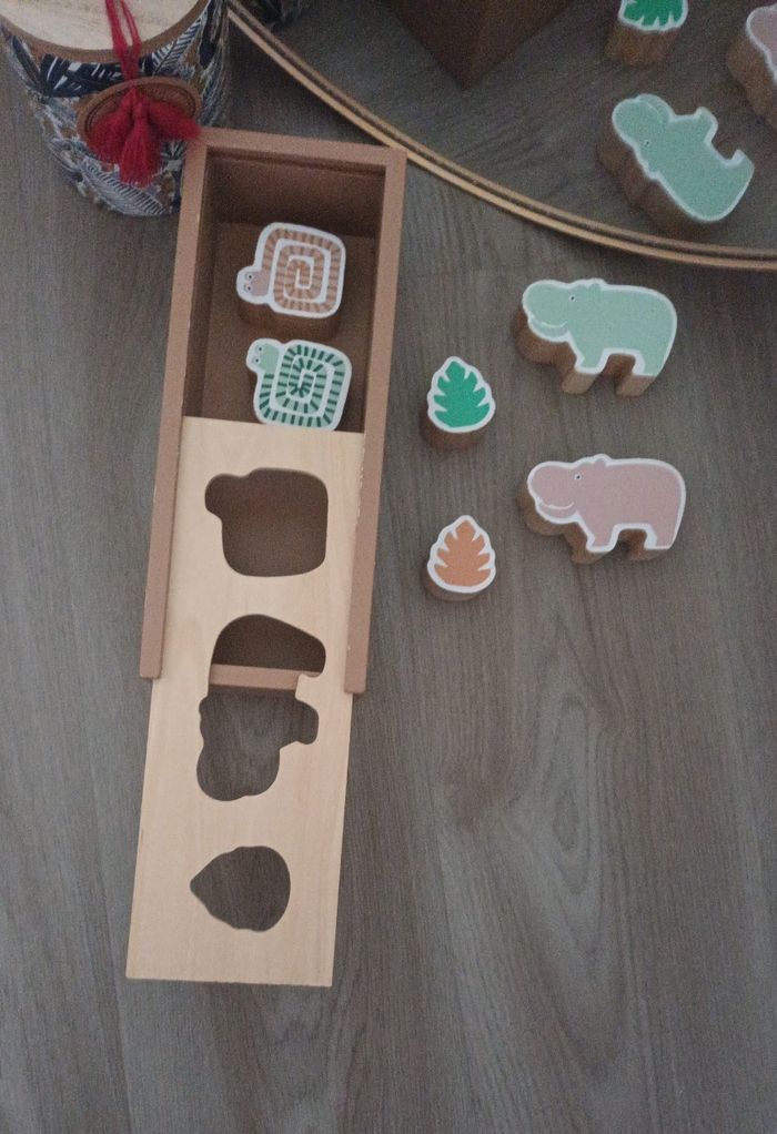 Cube d'éveil en bois 10 mois + - photo numéro 2