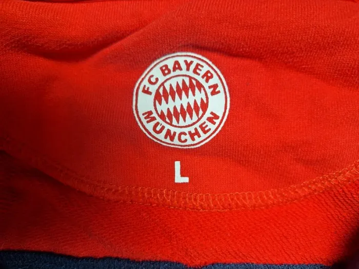 Veste bi matiere FC Bayern Munich – Taille L (592) - photo numéro 10
