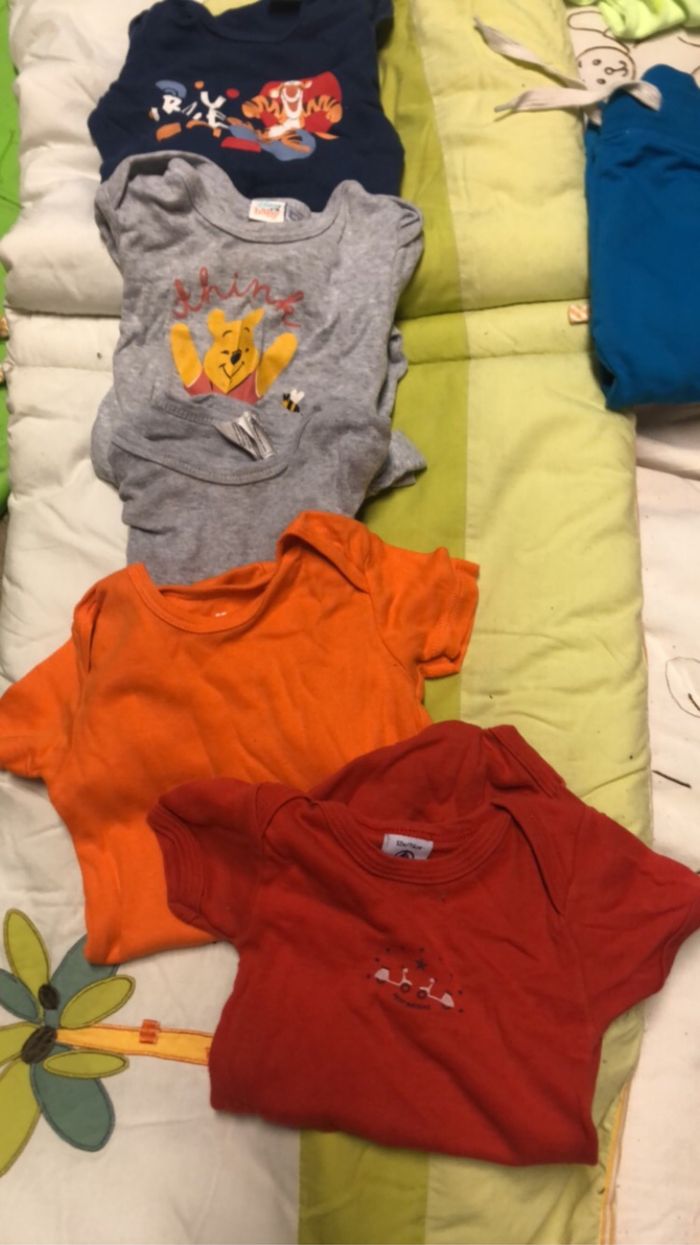 Lot 12mois - photo numéro 2