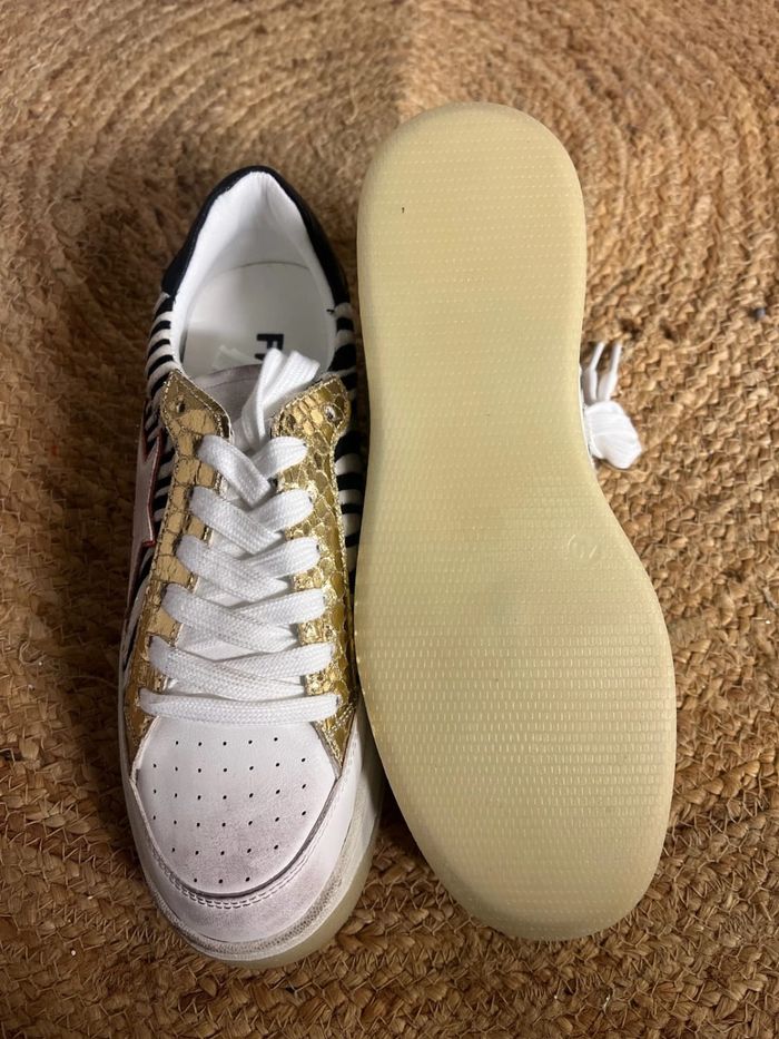 Baskets femme Findlay taille 40 dorées à zébrés avec étoile - photo numéro 3
