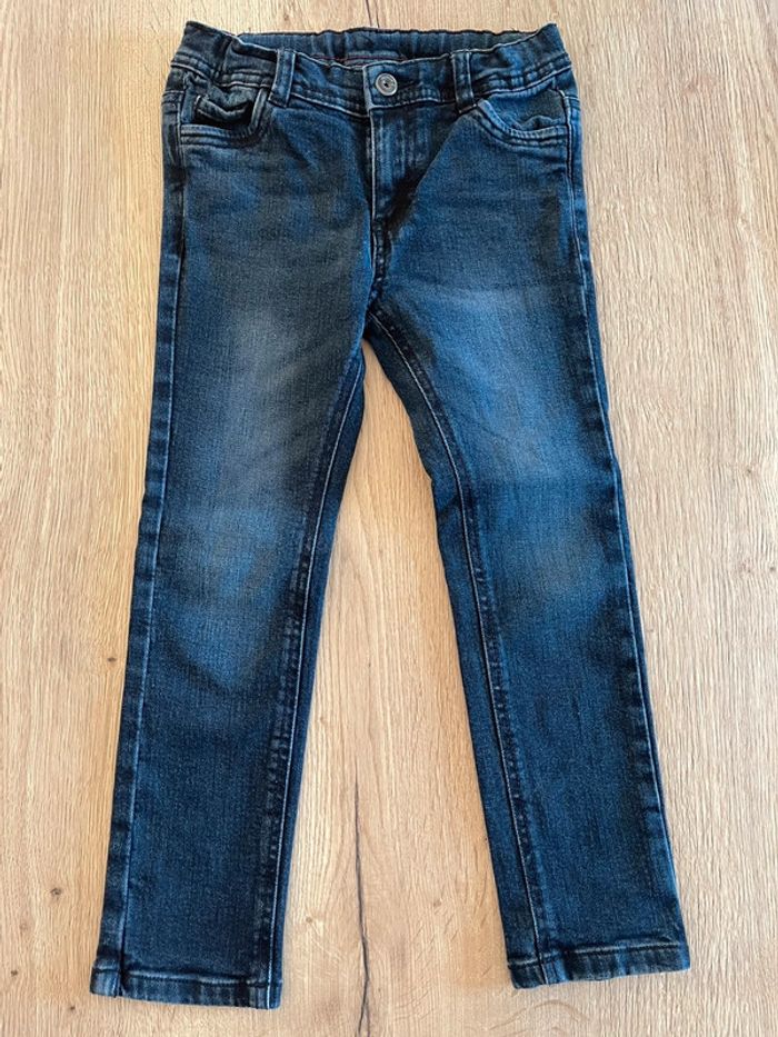 Jean slim tape à l’œil t-a-o taille 5 ans comme neuf