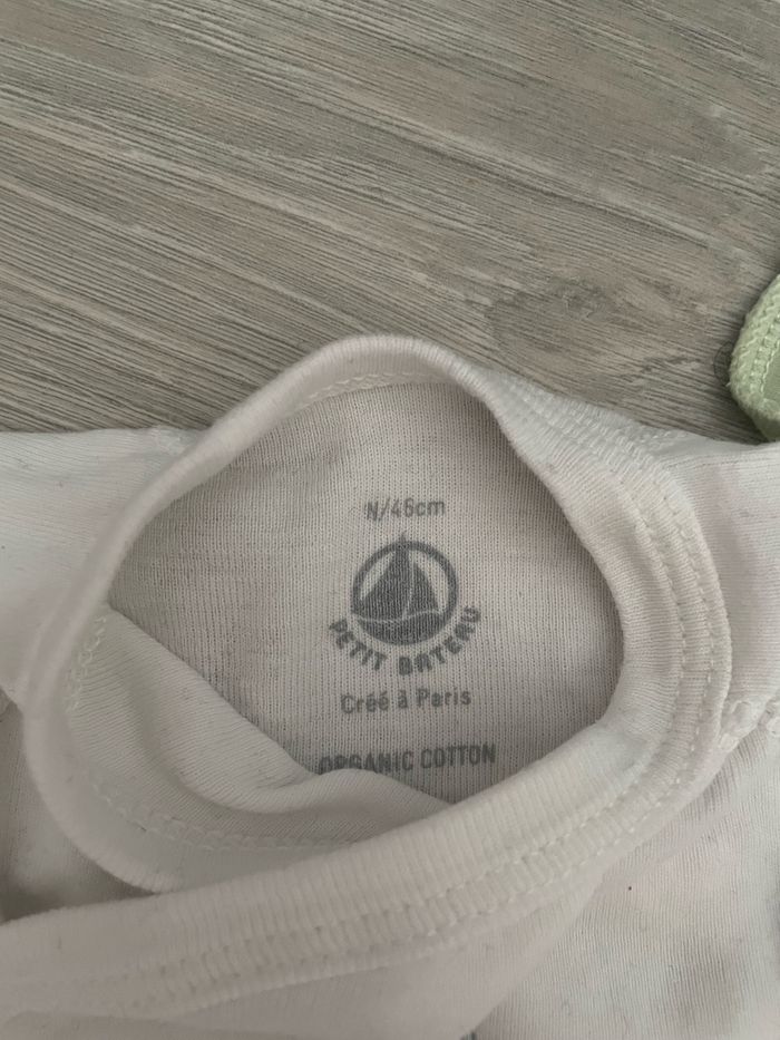 Lot pyjamas + bodies taille préma (17 pièces) - photo numéro 5