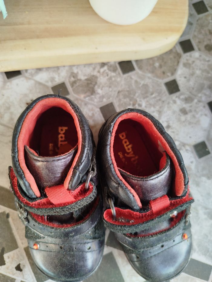Lot de chaussures pour bébé - photo numéro 7