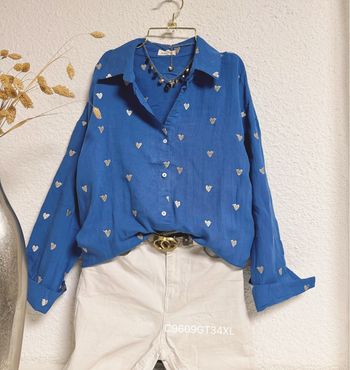 Blouse bleue cœur doré 💛 taille 4XL 🌸