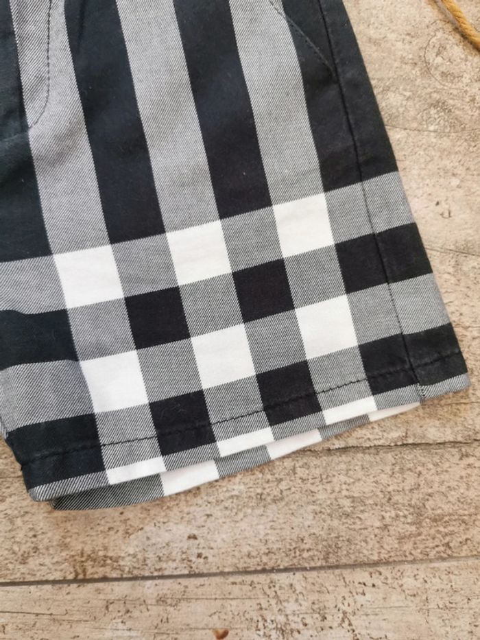 🌹Burberry très joli short/Bermuda bébé garçon coton noir rayé blanc gris 6mois - photo numéro 11