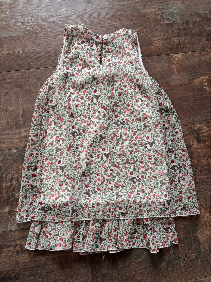 Robe 4 ans TB état - photo numéro 2
