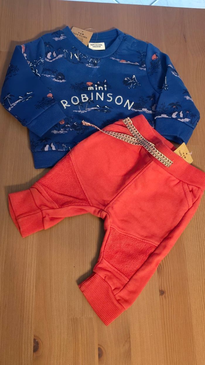 NEUFS(non portés) 🏷🏷💙🤩😍 superbe ensemble sweat et pantalon 3 mois garçon 🤩😍💙 - photo numéro 2