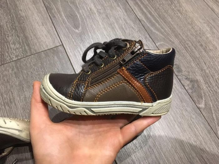 Chaussures montantes bébé pointure 22. - photo numéro 6