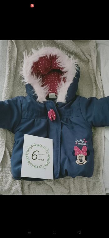 Manteau chaud taille 6 mois