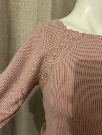 Pull manches 3/4 avec broderie 