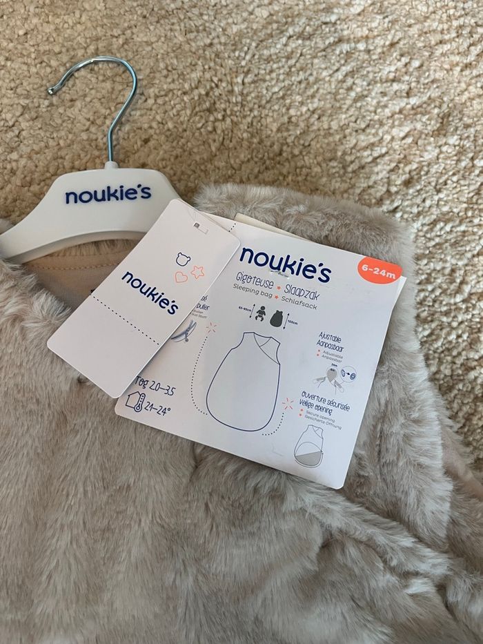 gigoteuse noukies 6-24 mois