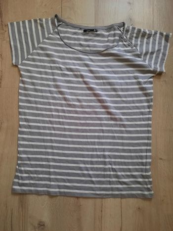 Tee-shirt femme 44 neuf