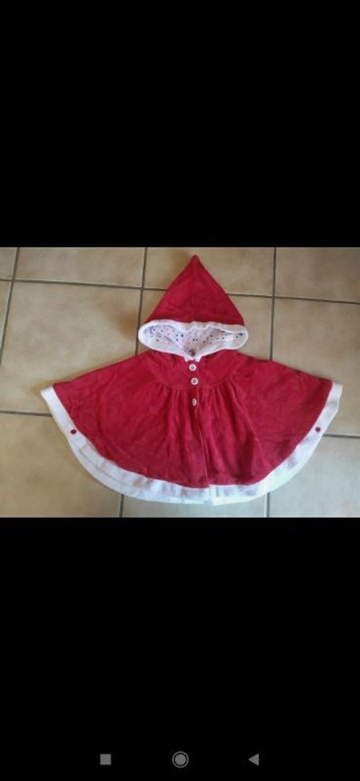 Veste poncho cape de Noël