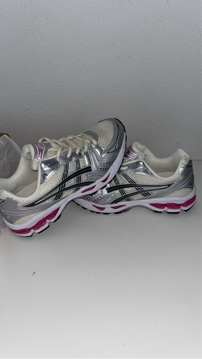 Chaussures kayano 14 - photo numéro 4