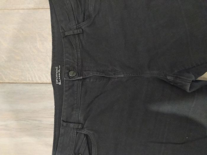 Pantalon noir - photo numéro 3