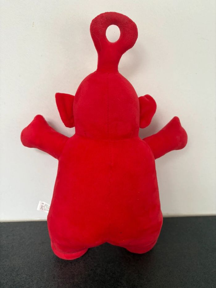 Peluche Teletubbies rouge Po - photo numéro 2