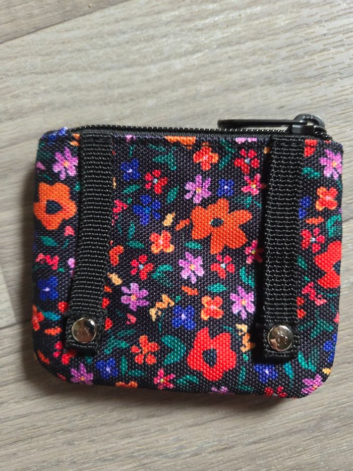 Perite Pochette - photo numéro 2