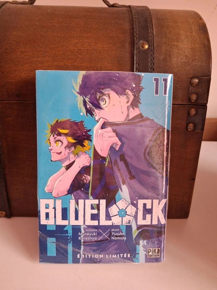 Manga Blue Lock 1 à 18 sans le 16 et 17 + collectors édition limitée - photo numéro 8