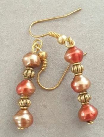 Boucles d'oreilles neuves