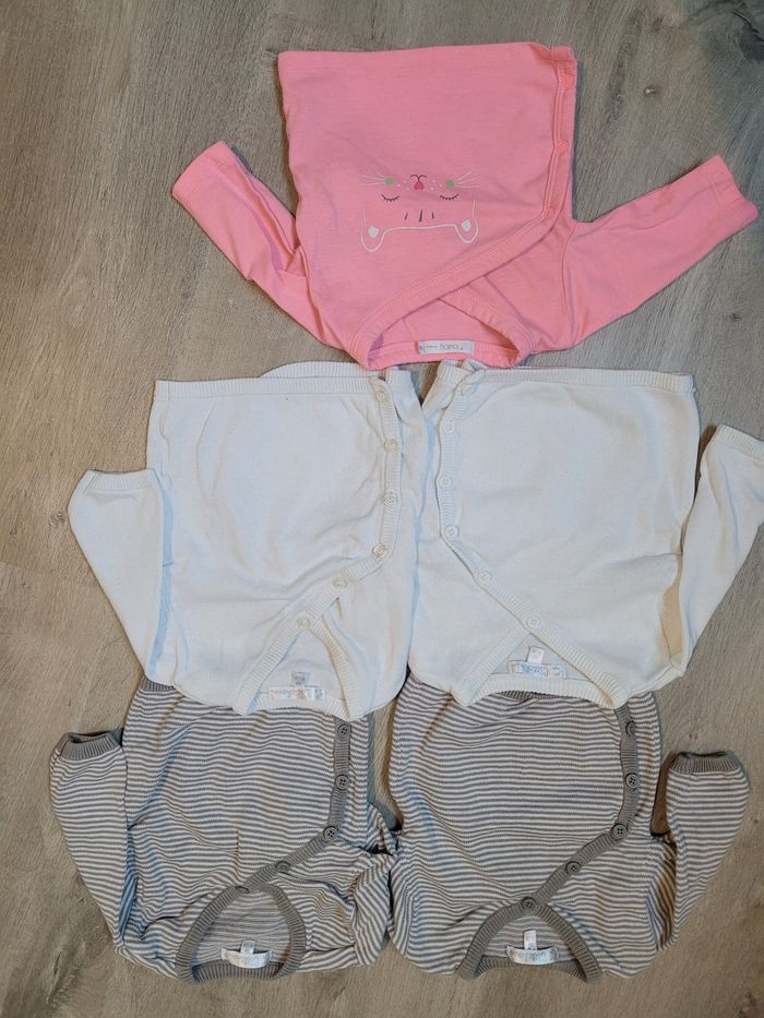 Lot pulls bébé 3 mois